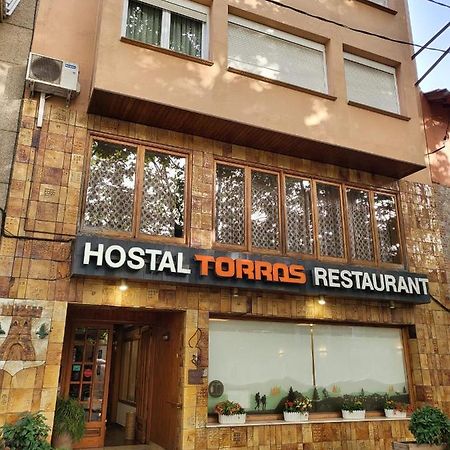 Hospedium Hostal Torras Sant Hilari Sacalm Exterior foto